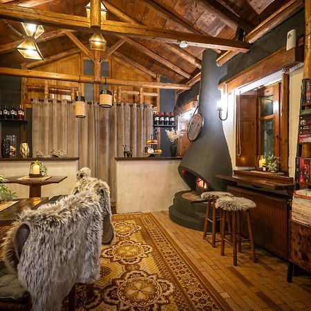 4 Seasons Premium Chalet Agios Athanasios  Exteriör bild