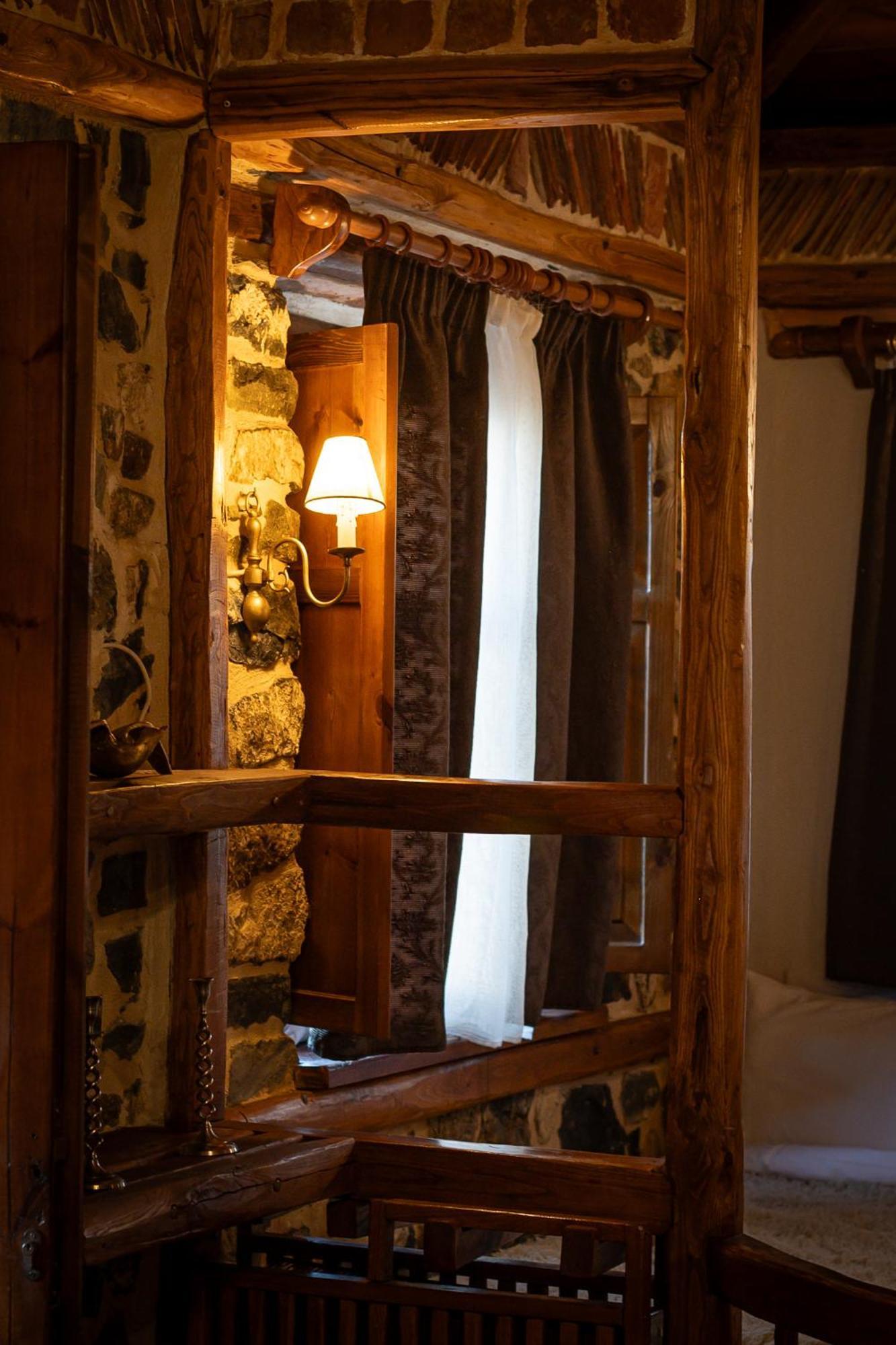 4 Seasons Premium Chalet Agios Athanasios  Exteriör bild