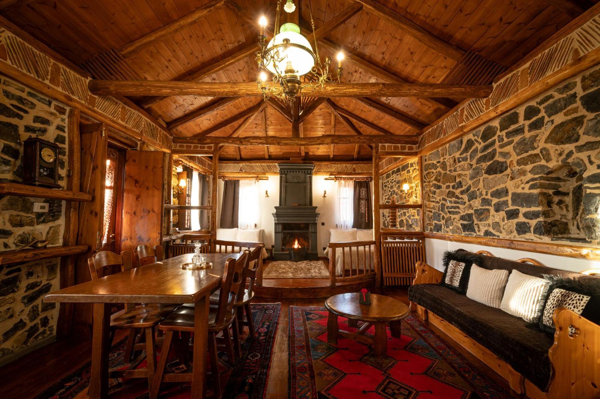 4 Seasons Premium Chalet Agios Athanasios  Exteriör bild