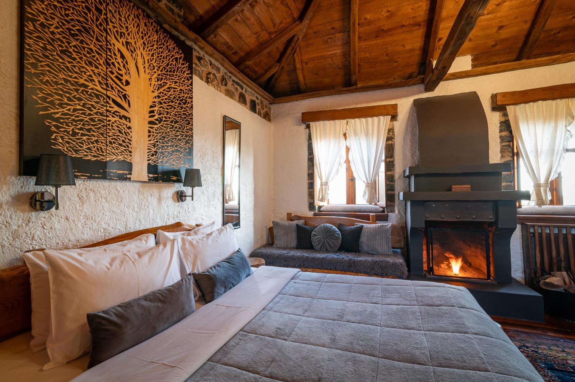 4 Seasons Premium Chalet Agios Athanasios  Exteriör bild